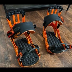 Solomon snowboard bindings